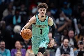 NBA：盘外招型超巨